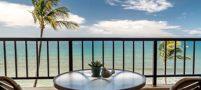 Ocean Front Penthouse Best View Most Amenities Fully Stocked Feels like home in Kihei