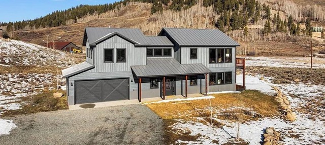 The Brush Creek Lookout - Home Away From Home in Crested Butte
