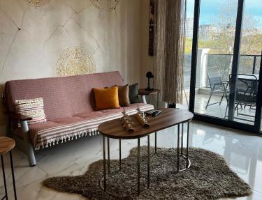 Alanya Mahmutlar Apartment with Swimming Pool - 6 min walk to beach in Alanya