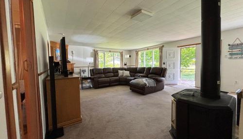 Affordable Sauble Beach Getaway in Sauble Beach